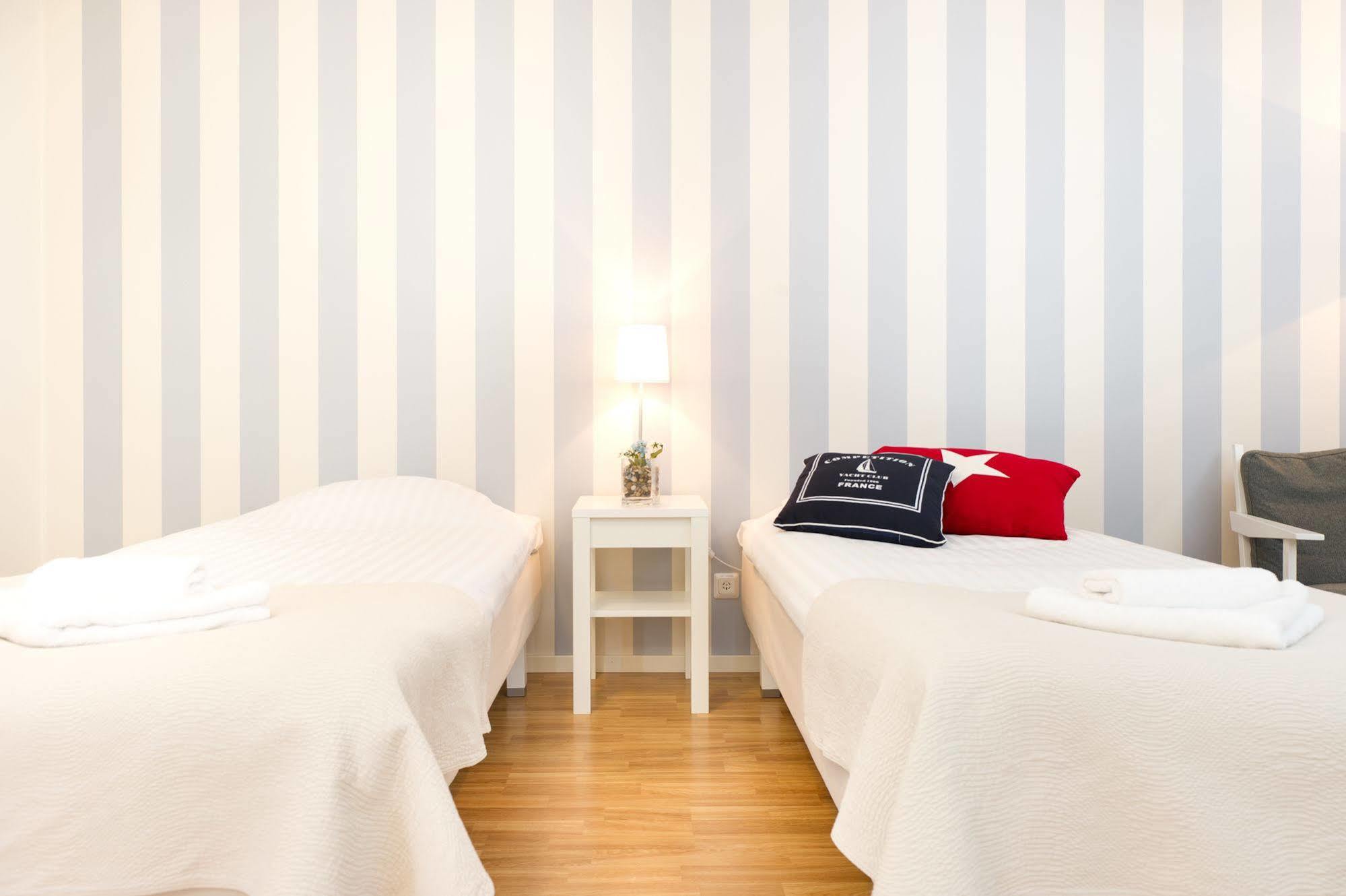 Attendo Park Hotell بلدية هودينجه المظهر الخارجي الصورة